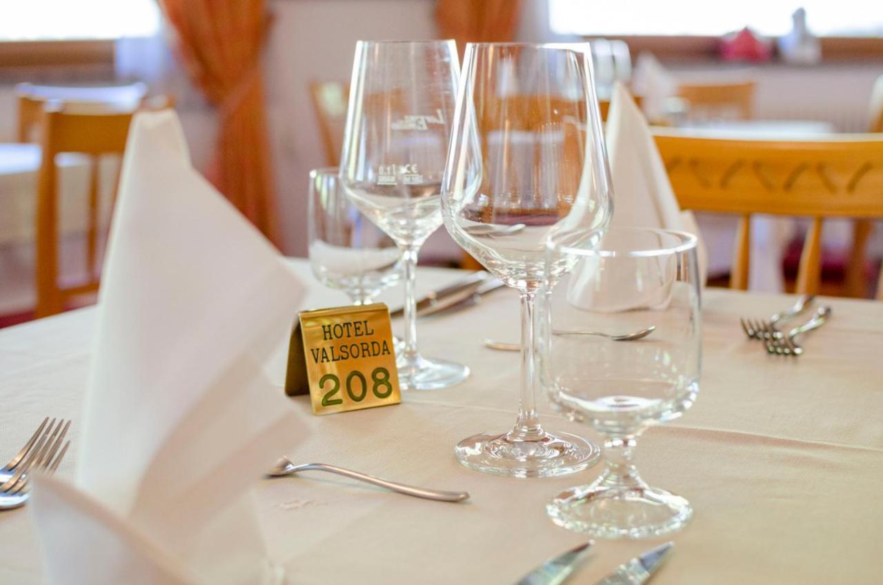 Flos Hotel Moena Εξωτερικό φωτογραφία