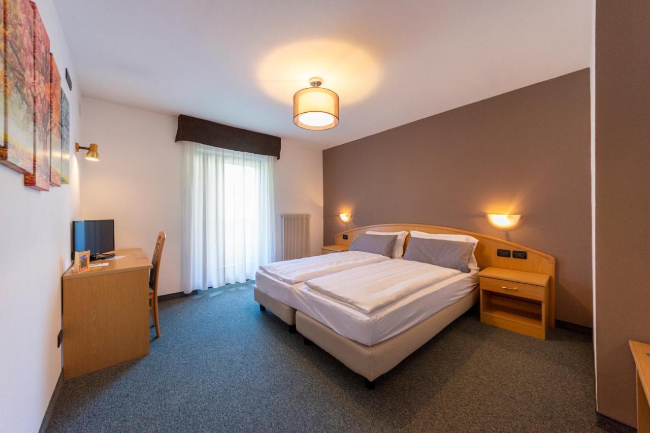 Flos Hotel Moena Εξωτερικό φωτογραφία