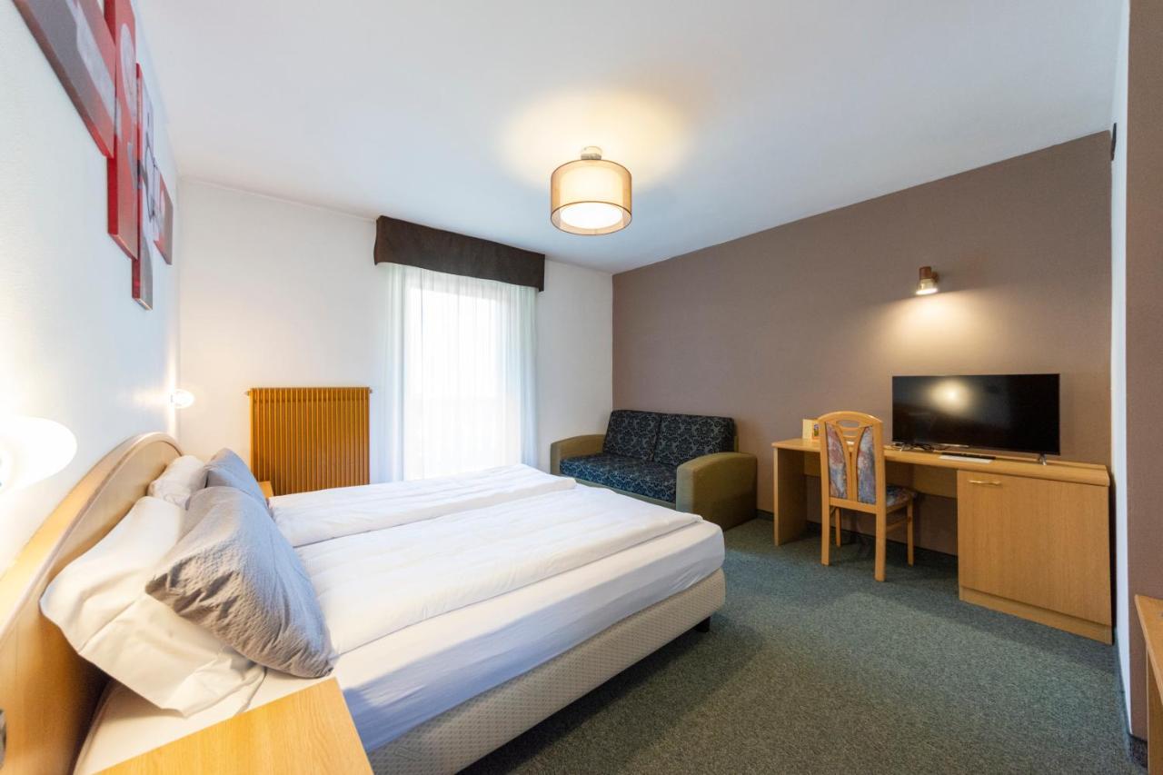 Flos Hotel Moena Εξωτερικό φωτογραφία