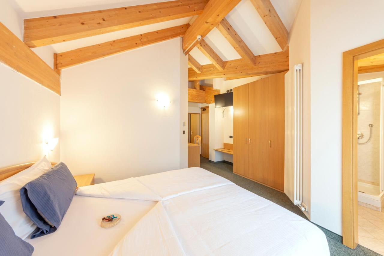 Flos Hotel Moena Εξωτερικό φωτογραφία