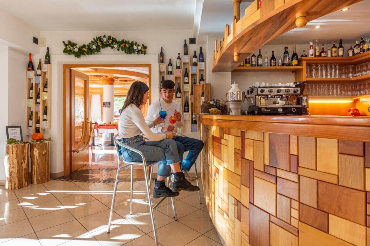 Flos Hotel Moena Εξωτερικό φωτογραφία