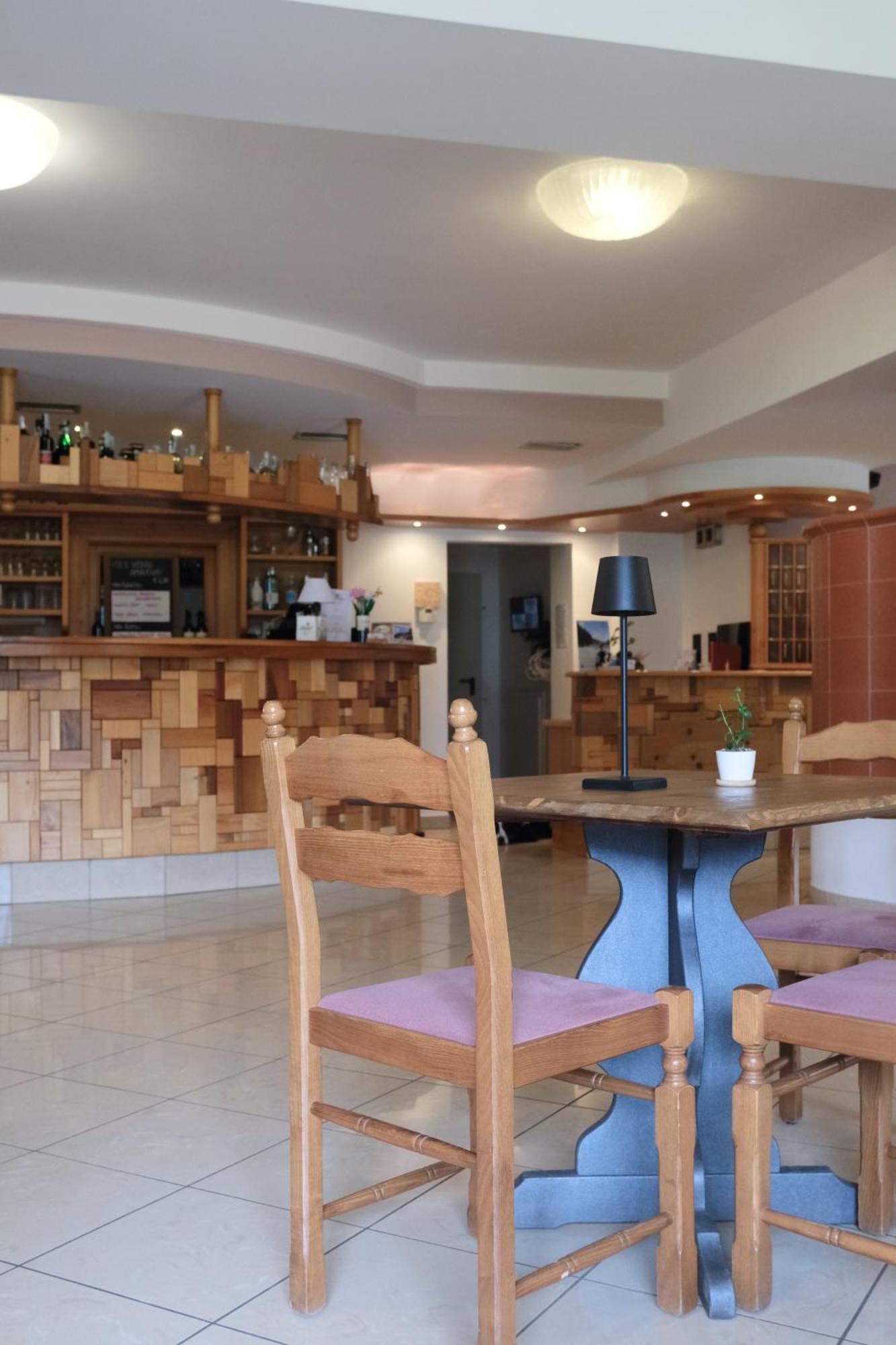 Flos Hotel Moena Εξωτερικό φωτογραφία